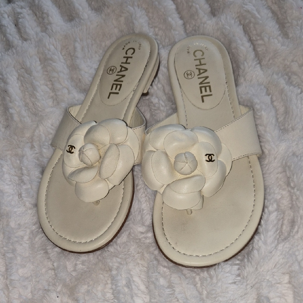 CHANEL Cream Camellia Sandals
